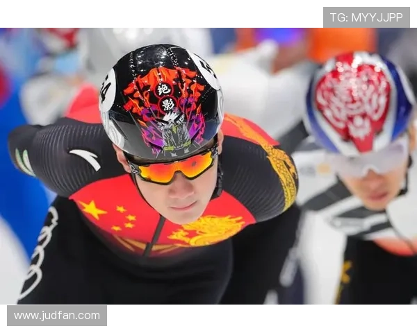 短道1500米双星摔倒荷兰夺金 短道1500米双星摔倒荷兰夺金